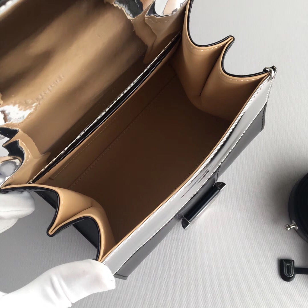 델보 브리앙 박스 GM 백 유광 블랙